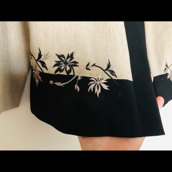 Karl’s Korner Blazer & Top Sz L 🌸Embroidered - Picture 12 of 13